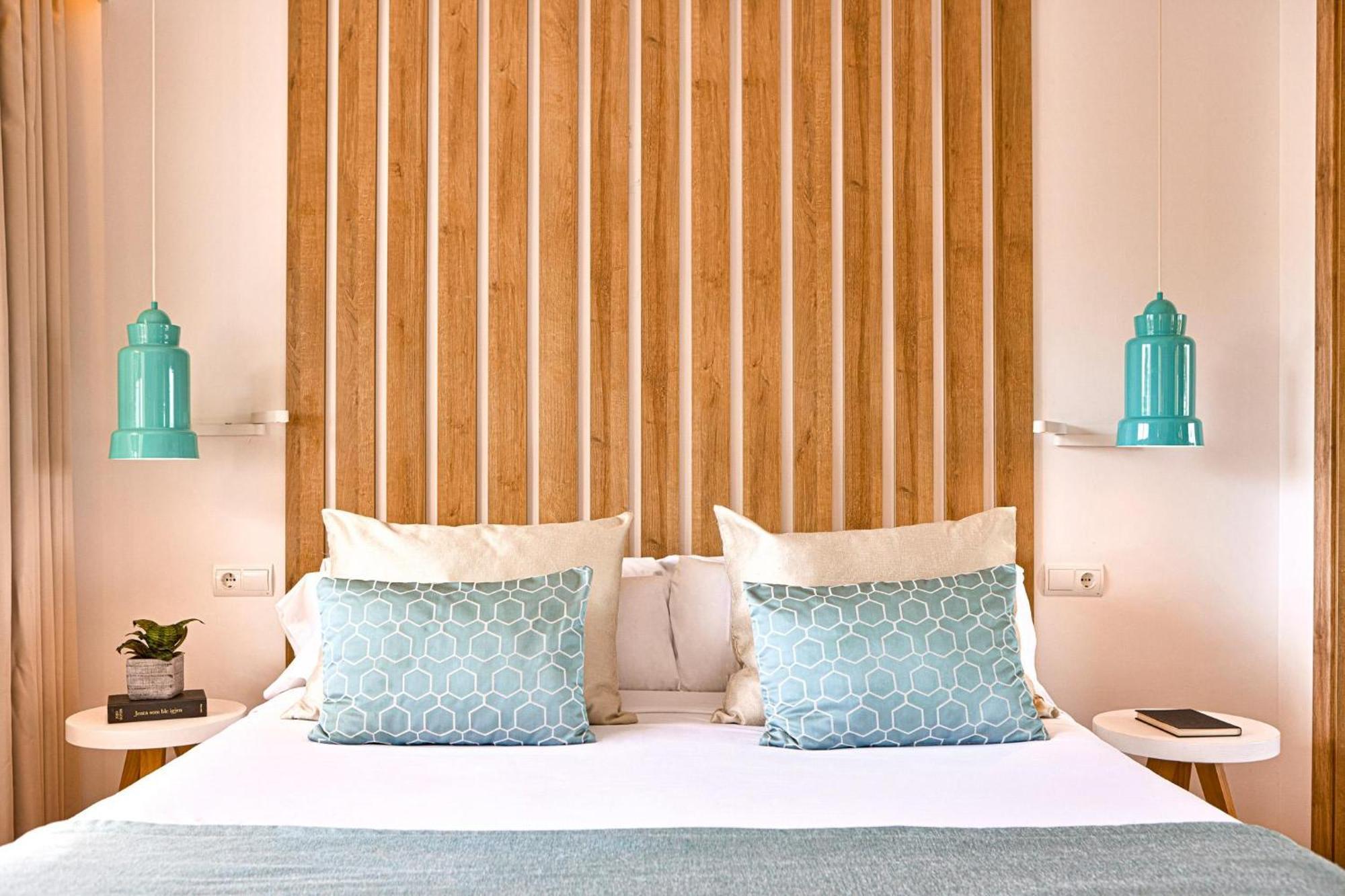 Aparthotel Zafiro 4*
