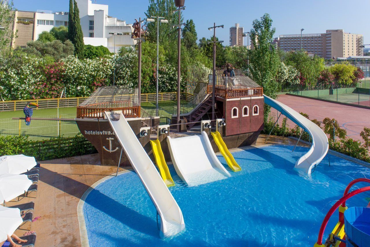 Aparthotel Zafiro