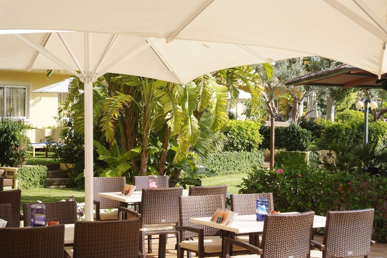 Aparthotel Zafiro 4*